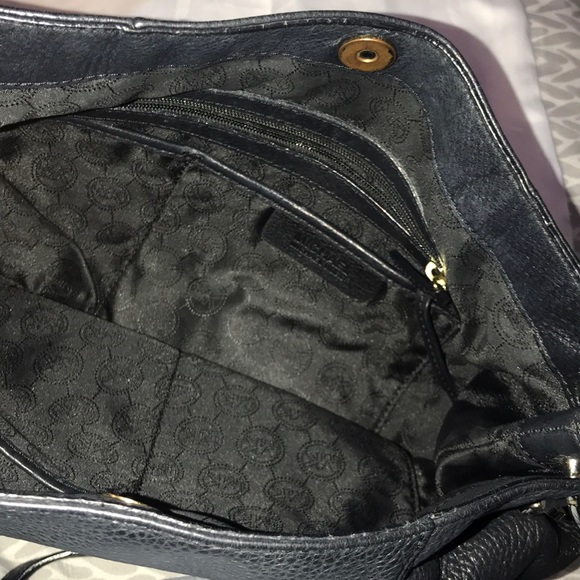 Michael Kors Handbag - Picture 3 of 4